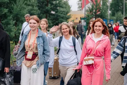 Проект «Истоки.Школа» объединил семьи военнослужащих и добровольцев в Псковской области